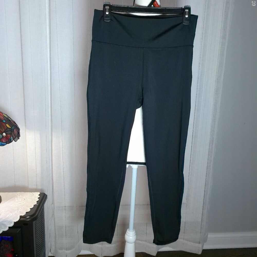 MARIKA Black Leggings L